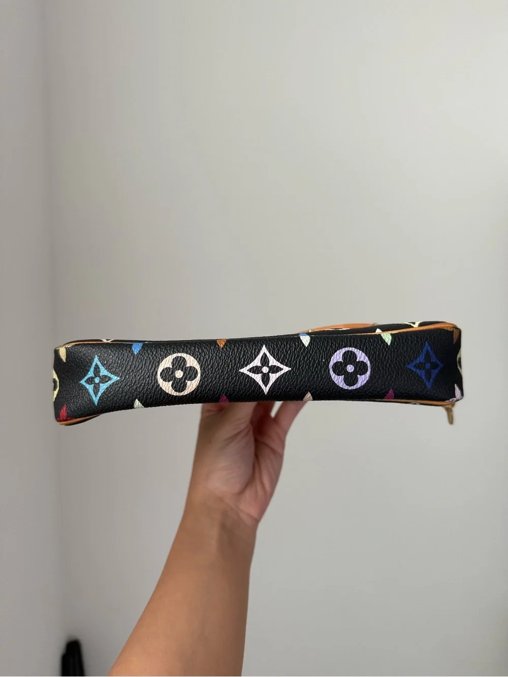 Louis Vuitton lv murakami